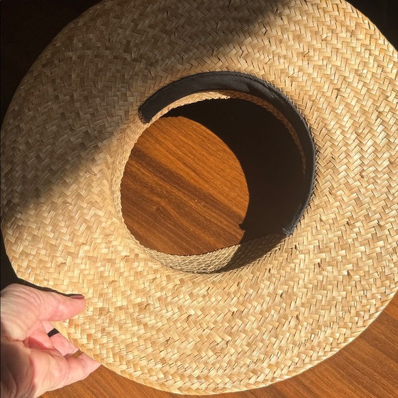 Lauhala HANDMADE Tan Straw Hat. Hawaiian. - Picture 4 of 4
